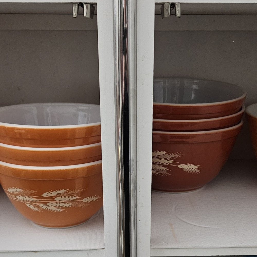 Vintage Pyrex Harvest Wheat Bowls